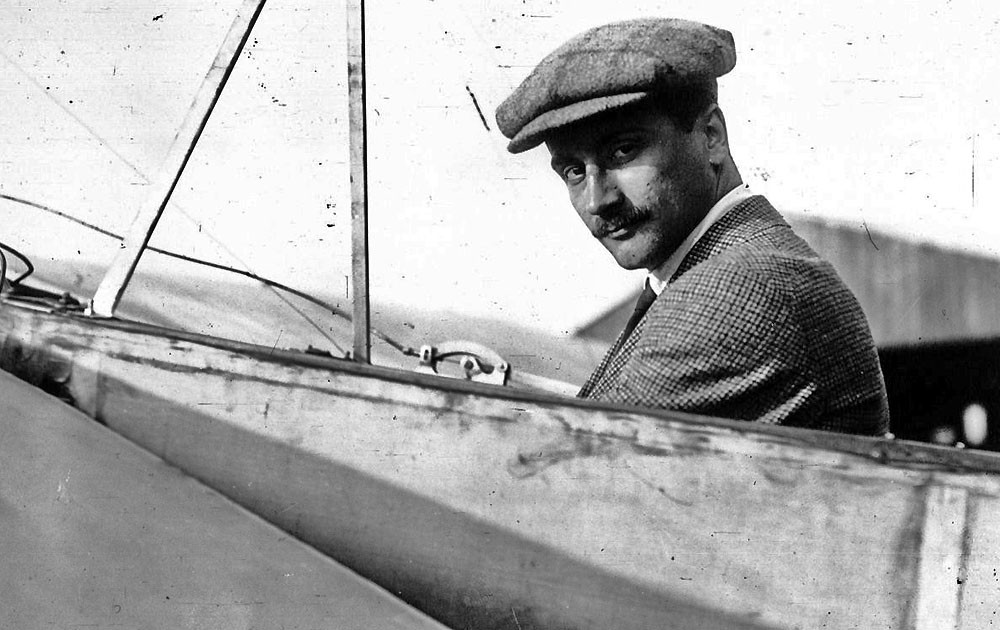 Francúzsky pilot Roland Garros.